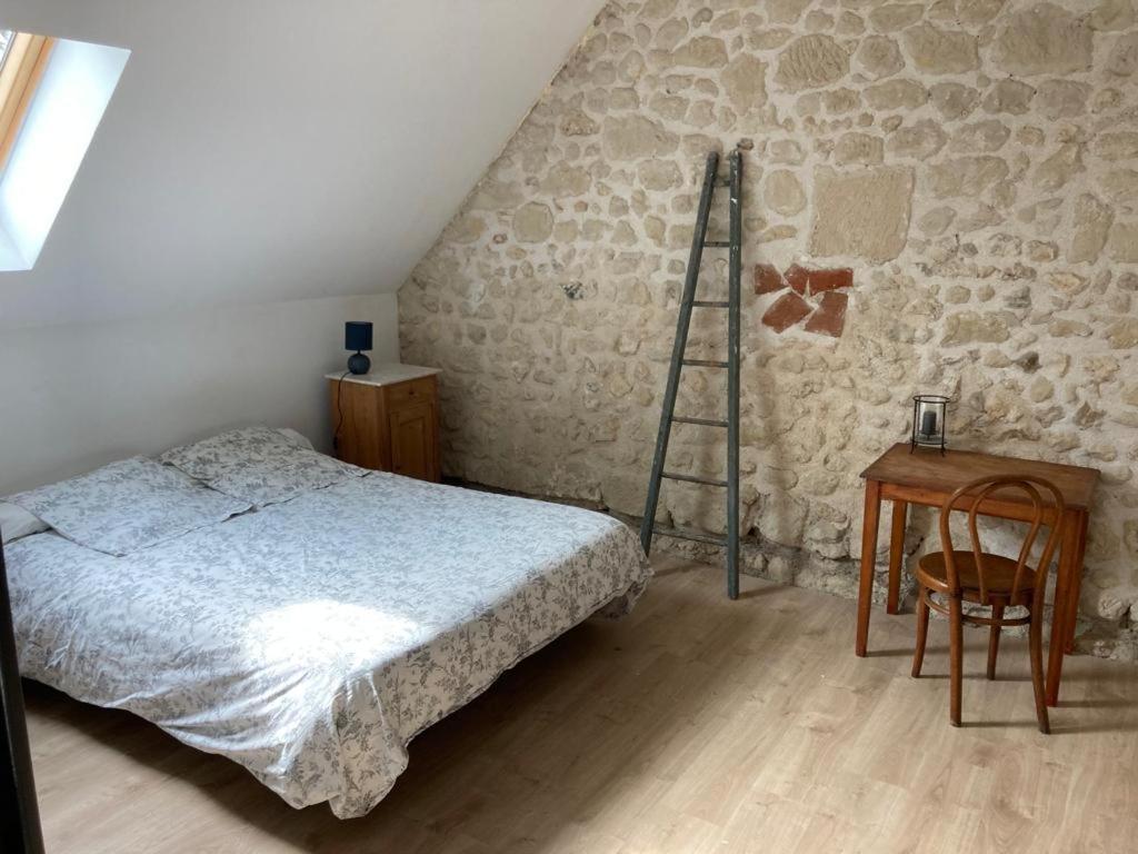 Le Gite De Moquesouris Nazelles-Negron Bagian luar foto